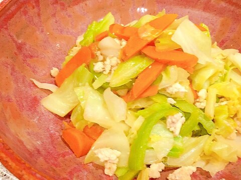 キャベツ大量消費!鶏ひき肉で☆回鍋肉